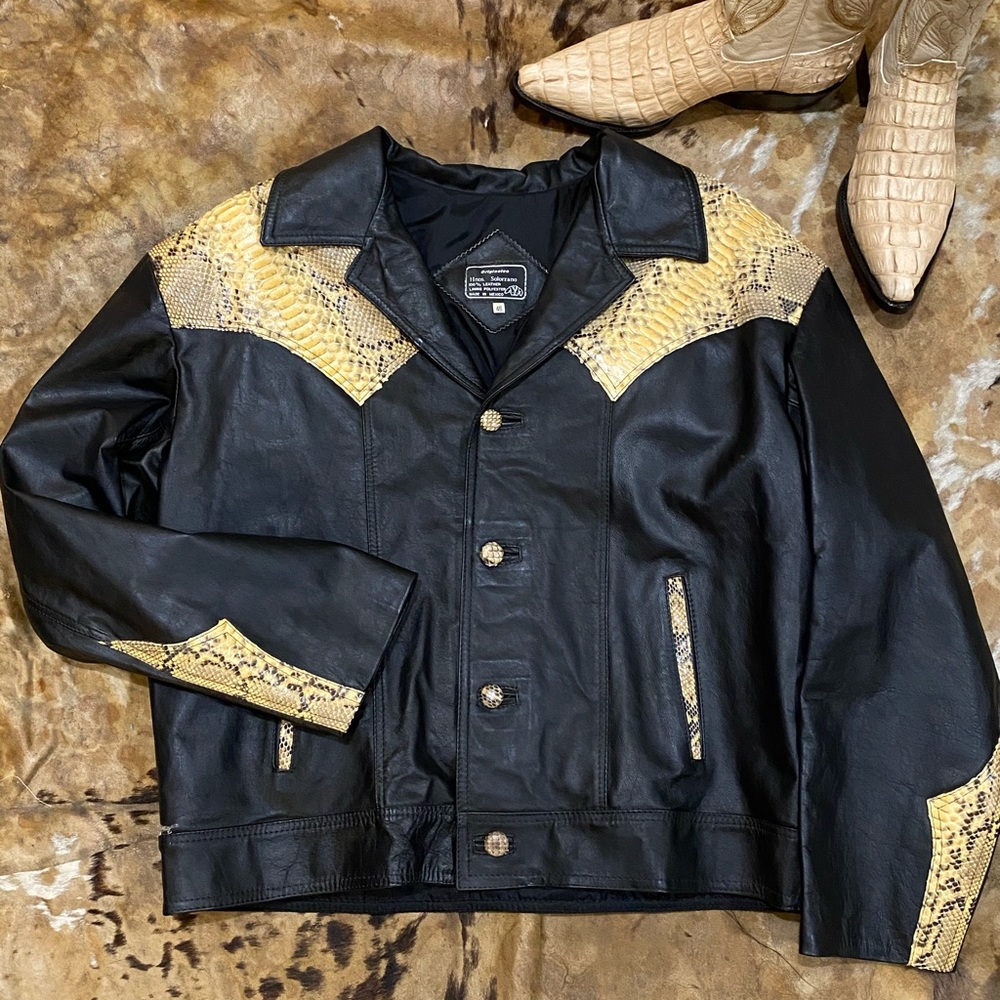 Genuine Leather Jacket with Snake Skin trim Sz:46
